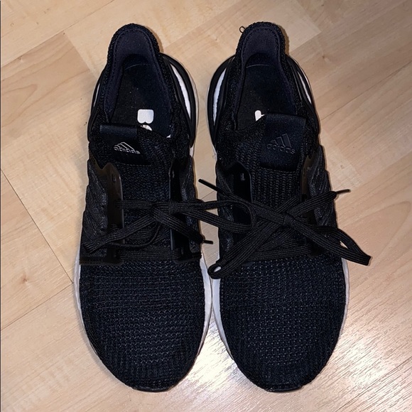 adidas Women's Black and White Sneakers - Picture 2 of 7